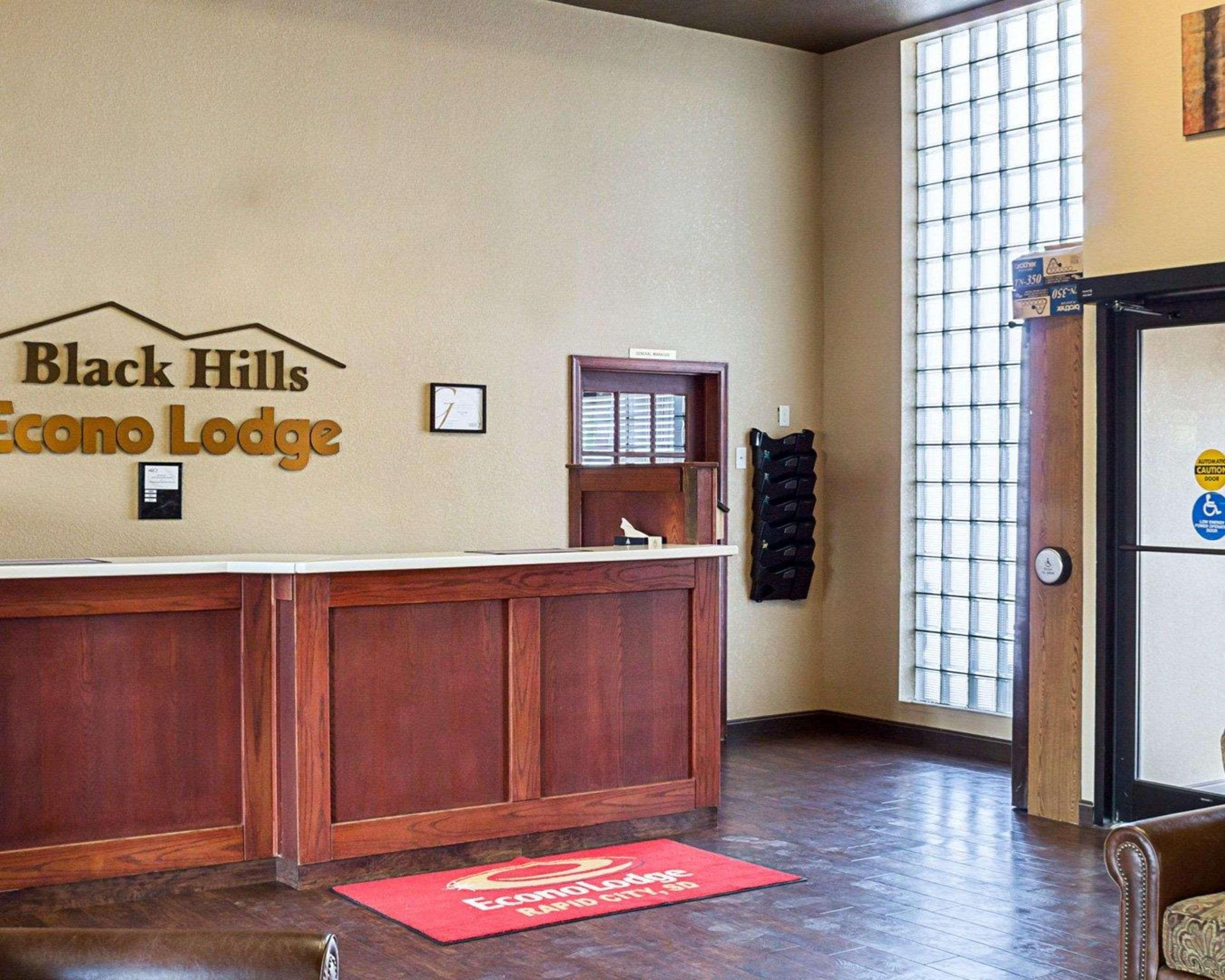 Econo Lodge Black Hills Rapid City Buitenkant foto