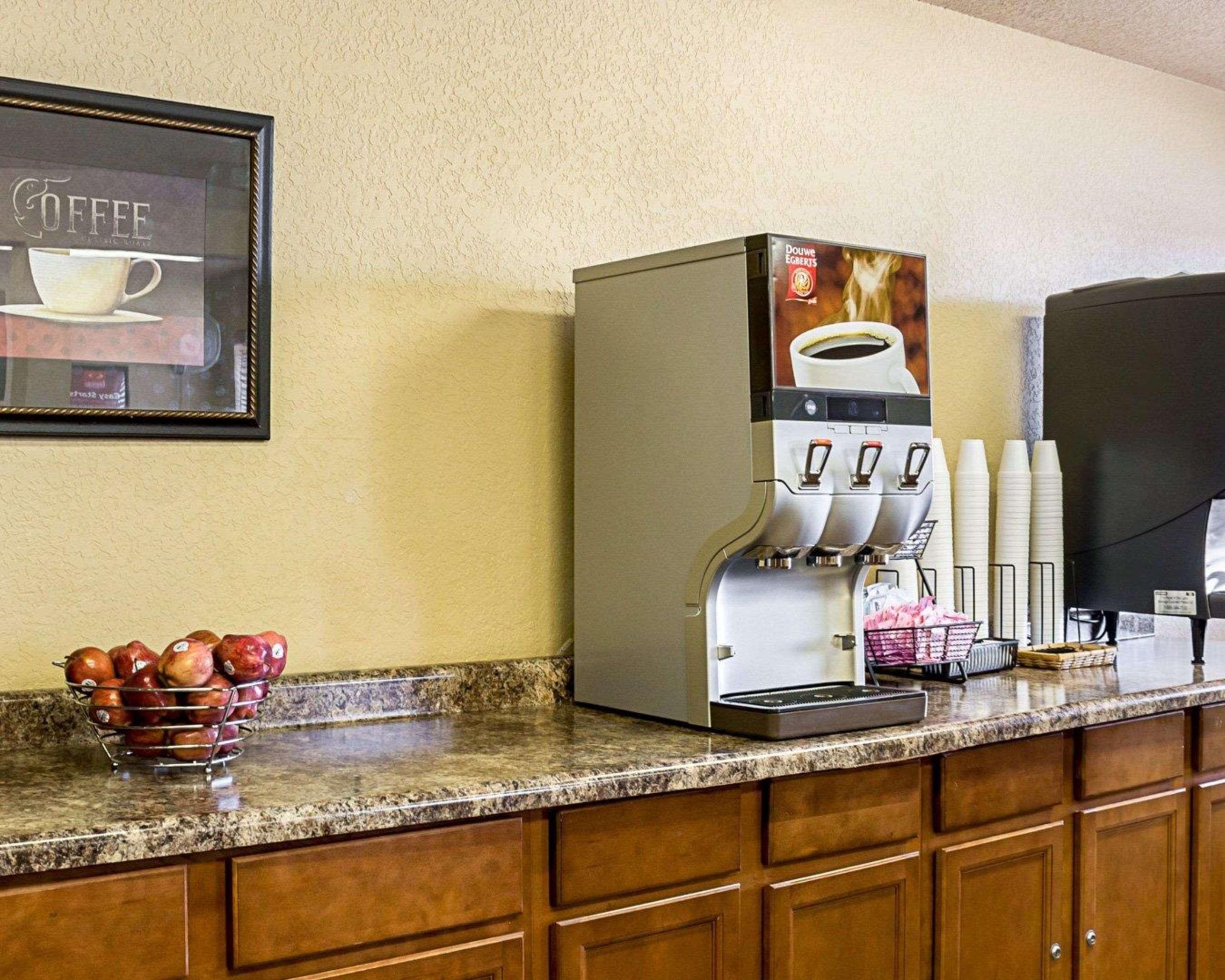Econo Lodge Black Hills Rapid City Buitenkant foto