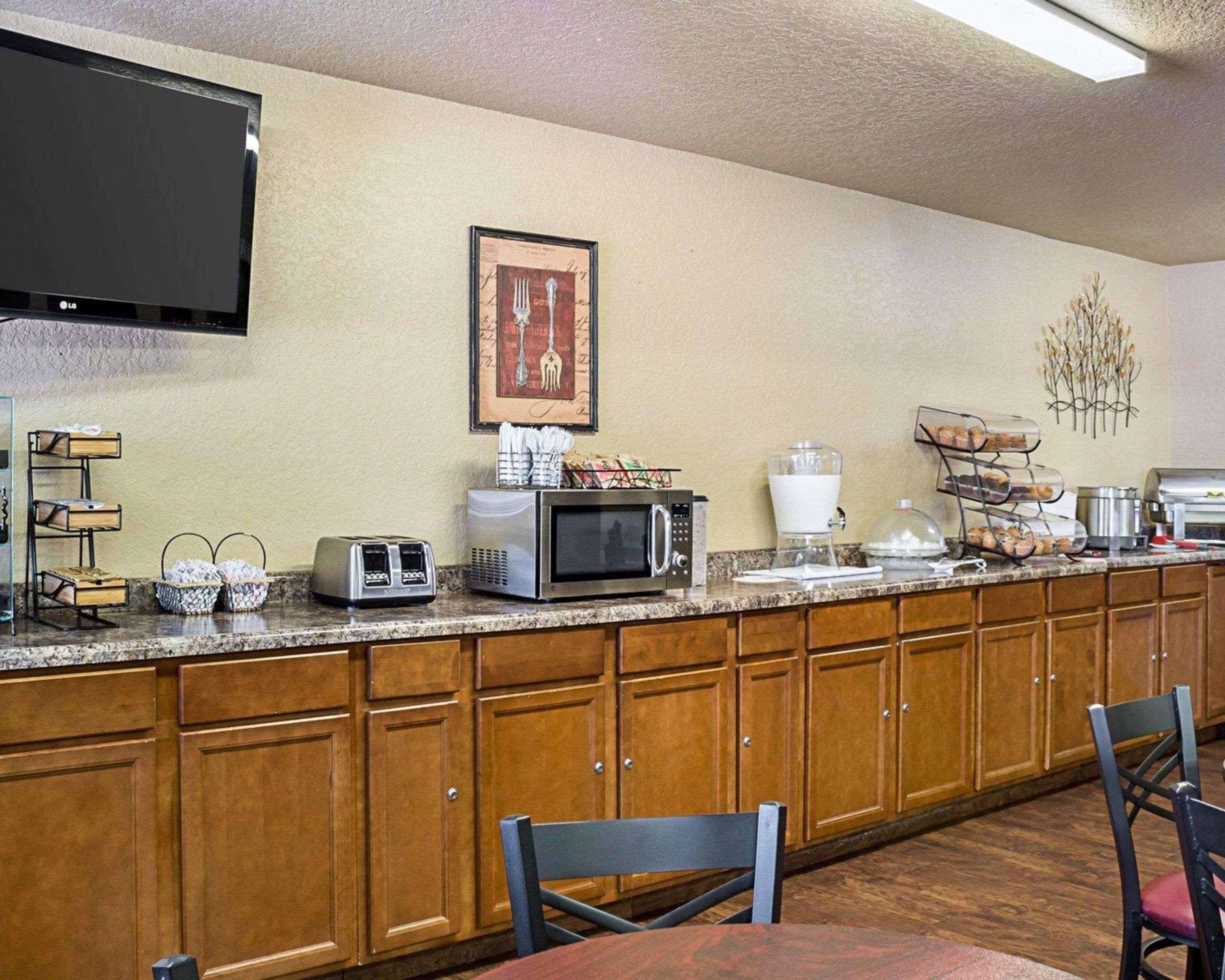 Econo Lodge Black Hills Rapid City Buitenkant foto